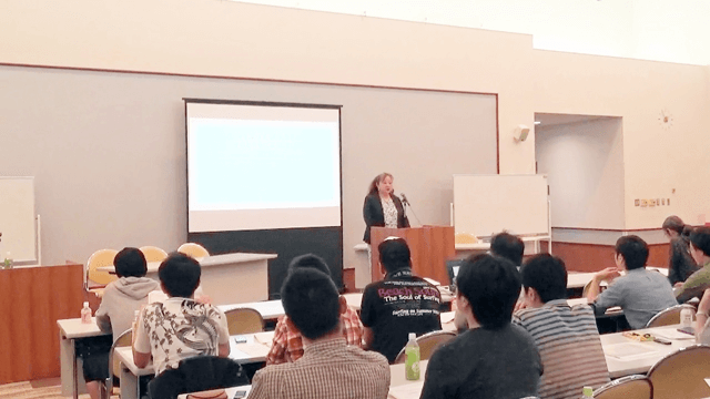 加藤なぎさ　探偵　文京シビックセンター講演風景